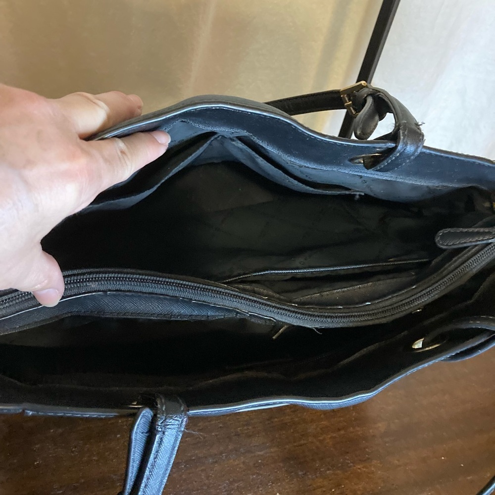 Black Large Canvas MK Michael Kors preloved tote ahoulderbag - Picture 7 of 13